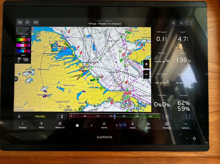 R Queen III Yacht Photos Pics 