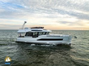2023 Delphia 12 Flybridge