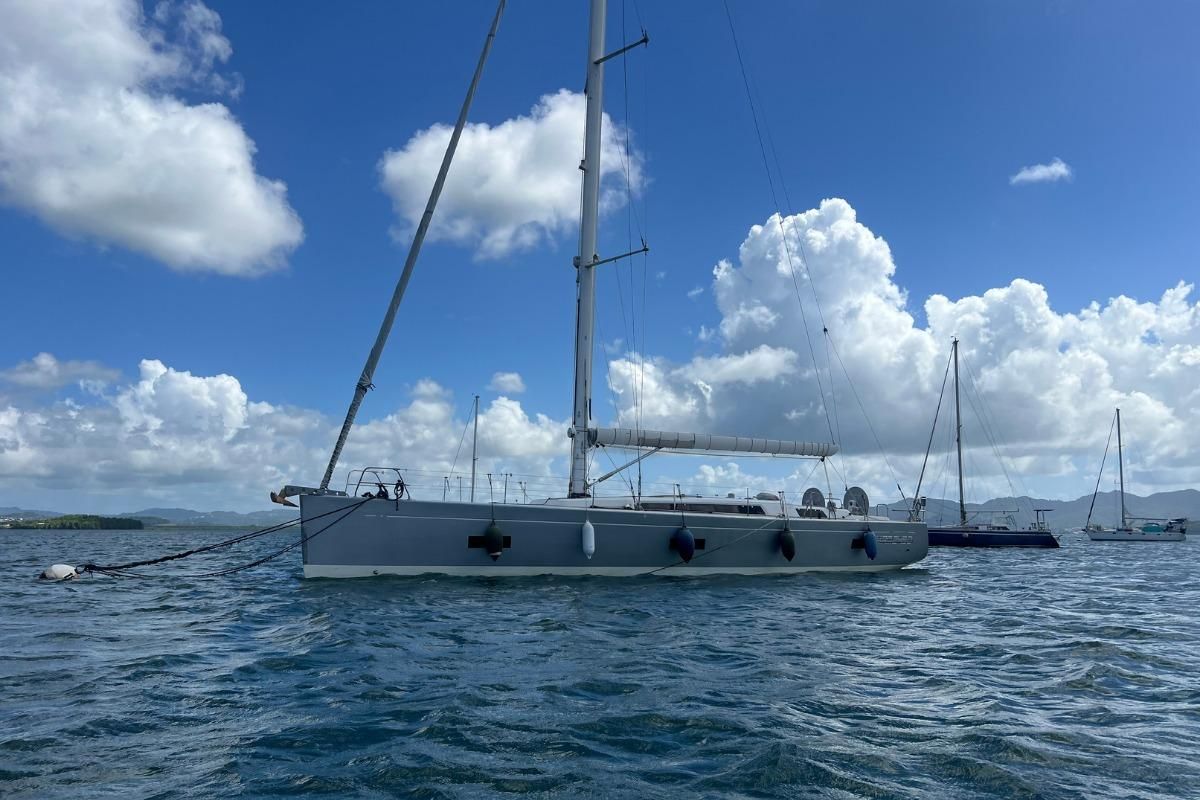 2010 Grand Soleil 52 