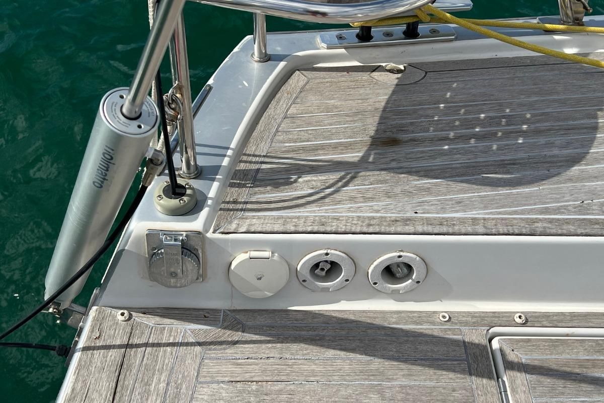 2010 Grand Soleil 52 