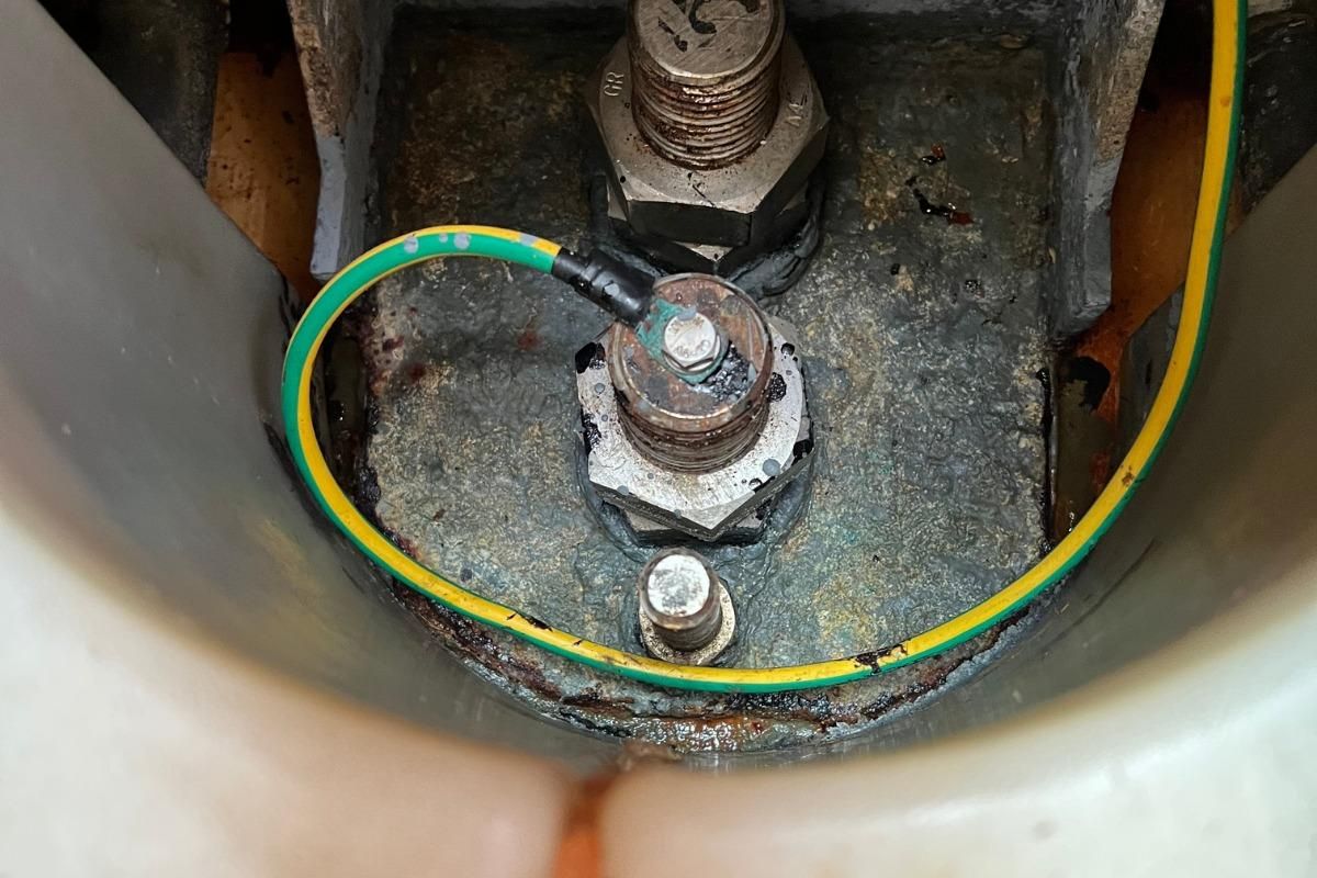 2010 Grand Soleil 52 