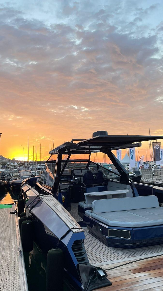 2022 Evo Yachts 43 