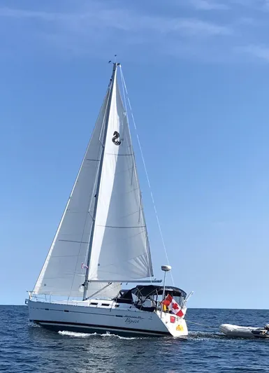 Esprit Yacht Photos Pics 