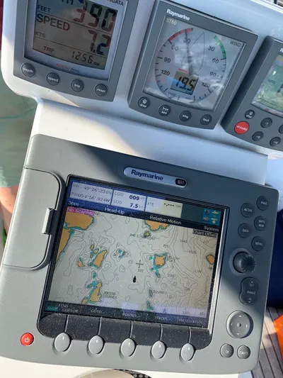 Esprit Yacht Photos Pics 