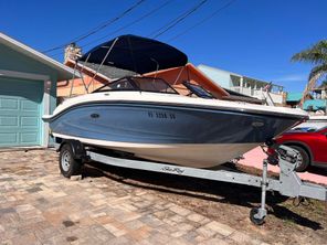 Sea Ray SPX 190 OB