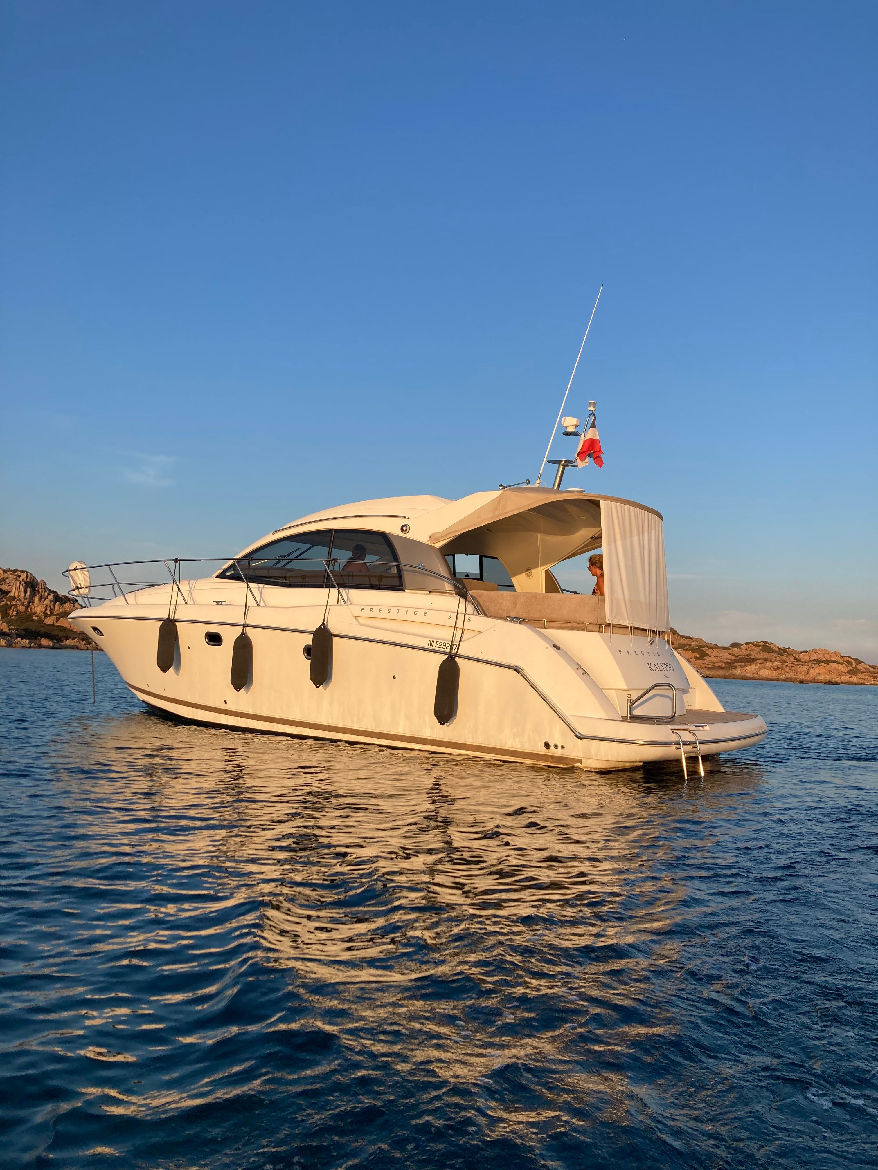 2010 Jeanneau Prestige 38S