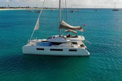 Lagoon 50