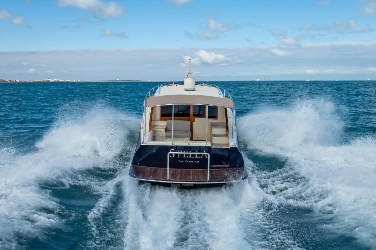 2018 Palm Beach Motor Yachts 50 