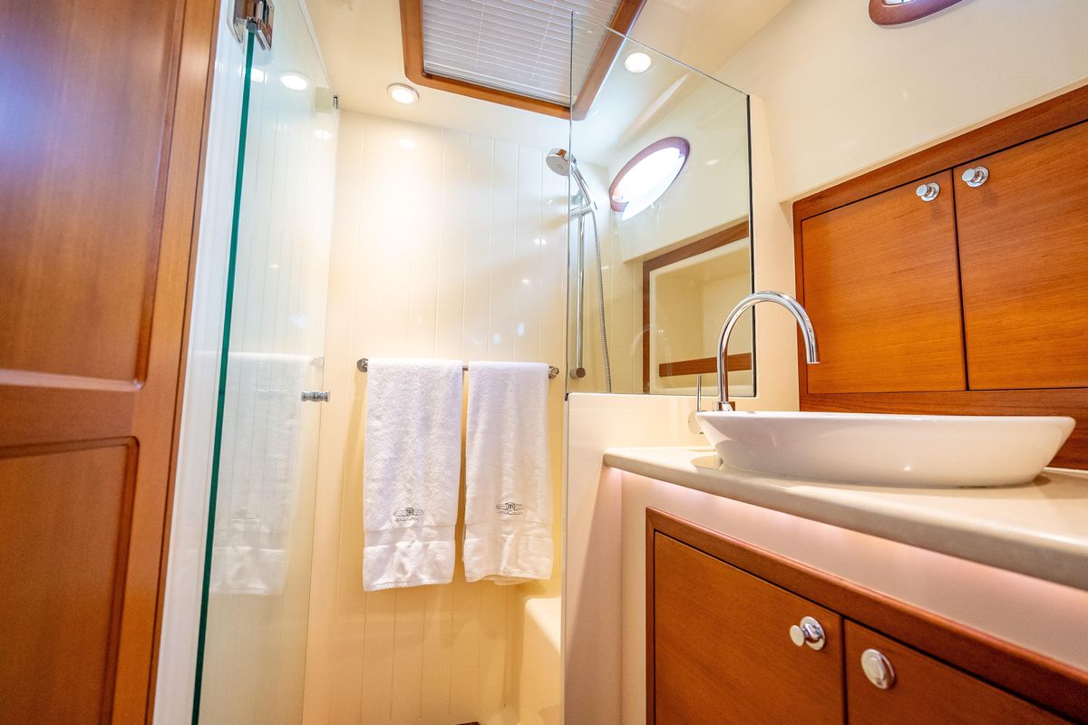 2018 Palm Beach Motor Yachts 50 