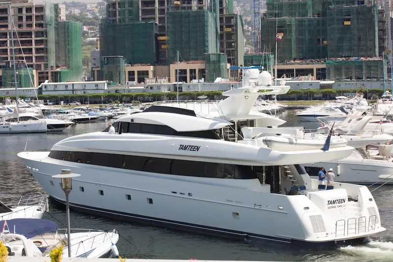 Tamteen Yacht Photos Pics 