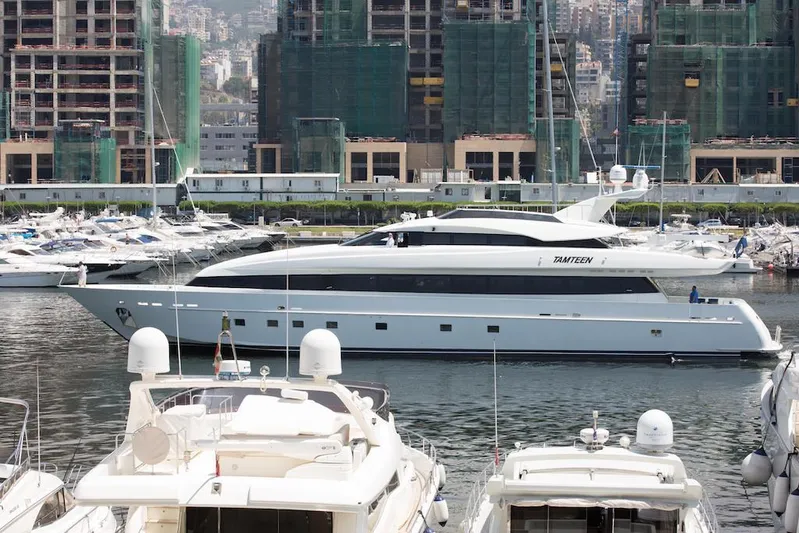 Tamteen Yacht Photos Pics 