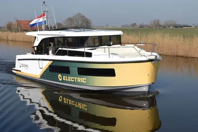 2025 Delphia Yachts 11 Sedan