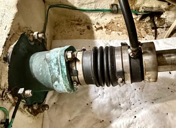 Ocean Jewel Yacht Photos Pics 1981 Ocean Alexander Mk1 - Image 33