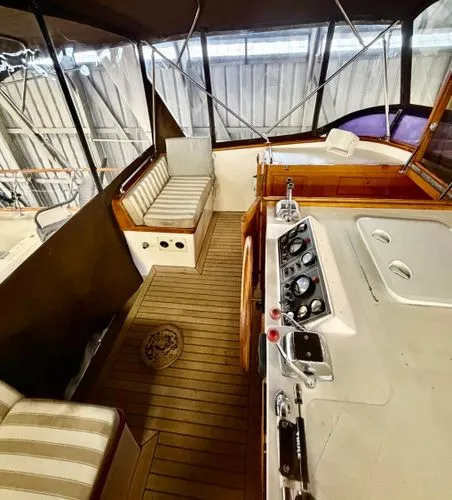 Ocean Jewel Yacht Photos Pics 1981 Ocean Alexander Mk1 - Image 7