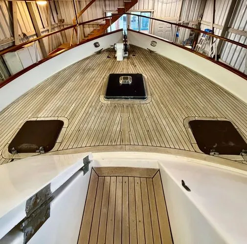 Ocean Jewel Yacht Photos Pics 1981 Ocean Alexander Mk1 - Image 10