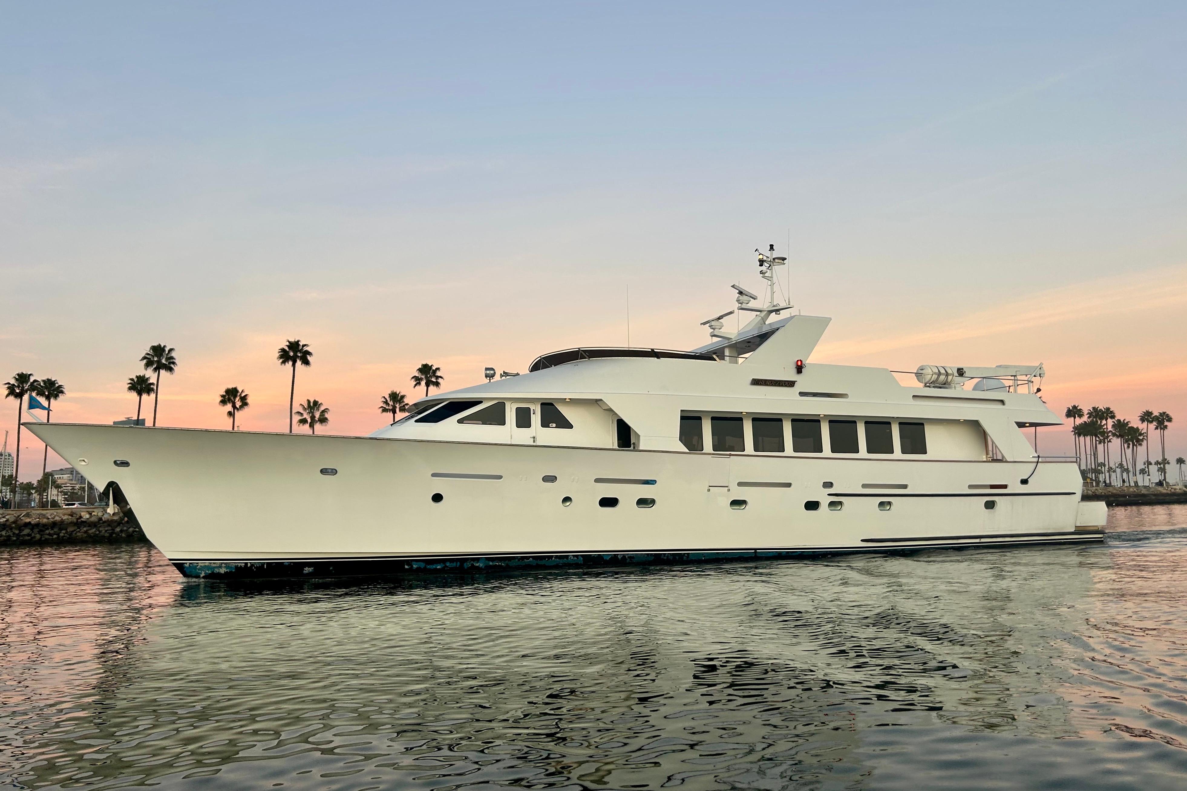 Christensen Motor Yacht