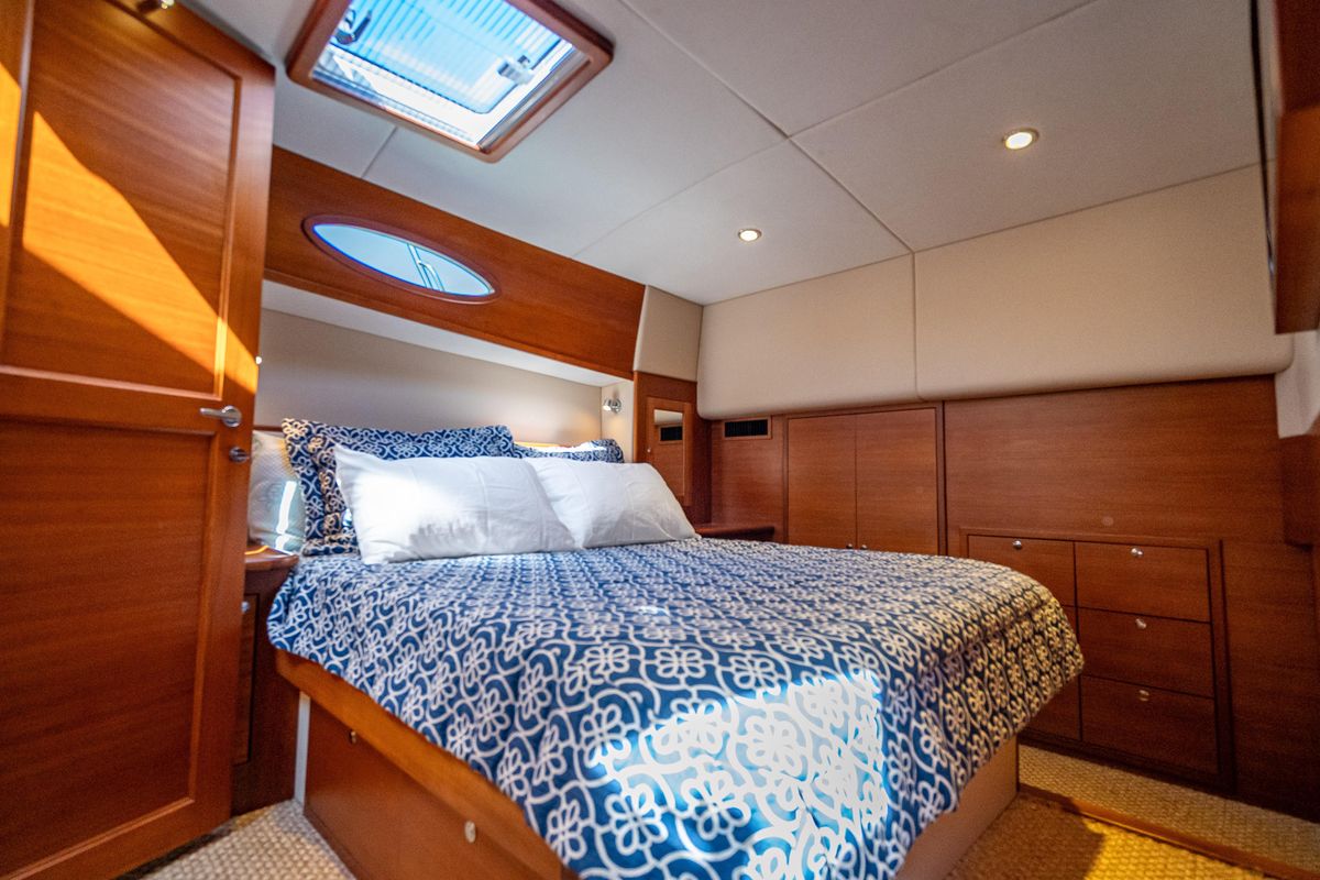 2018 Palm Beach Motor Yachts 55 