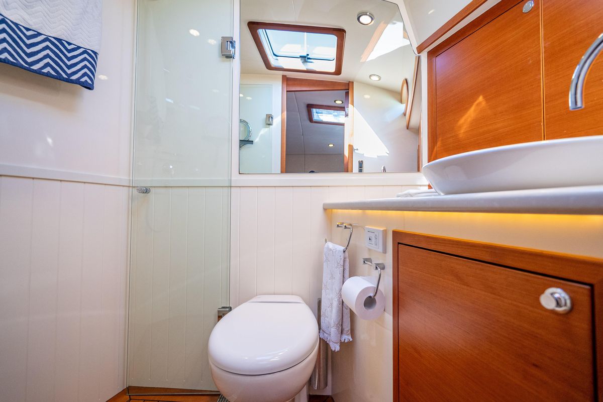 2018 Palm Beach Motor Yachts 55 