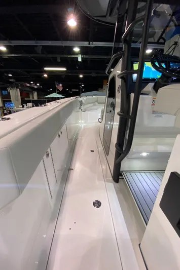  Yacht Photos Pics 2025 Edgewater 340CC boat interior, showcasing sleek design and modern features.