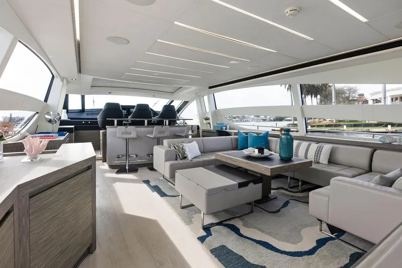 Phoenix Rising Yacht Photos Pics 