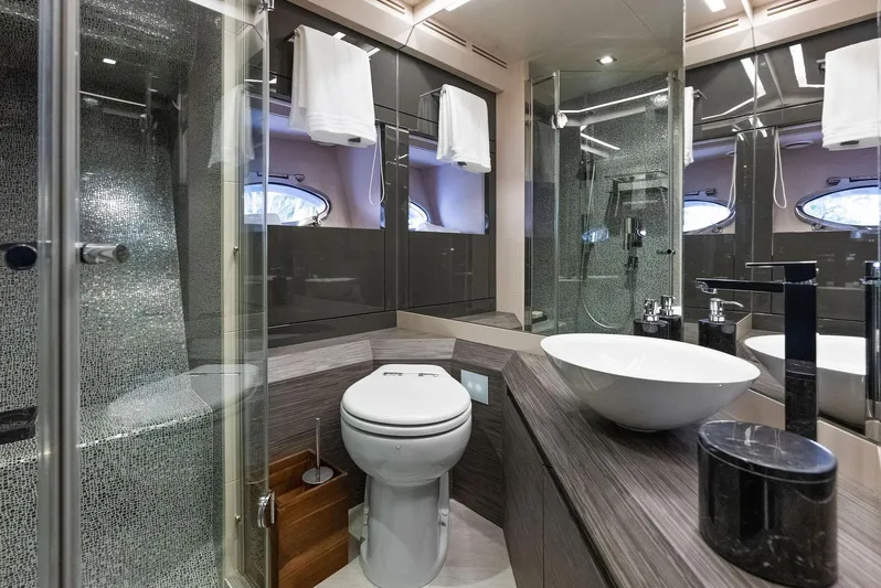 Phoenix Rising Yacht Photos Pics 