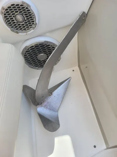 Knot On Call Yacht Photos Pics Anchor and speakers on 2013 Sea Ray Sundancer 370 boat deck.