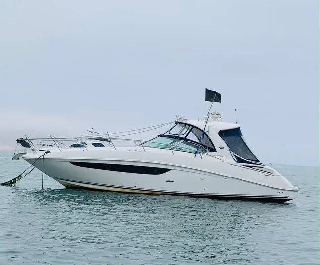 Knot On Call Yacht Photos Pics 