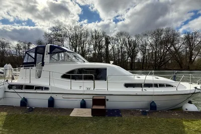 1999 Broom Ocean 38