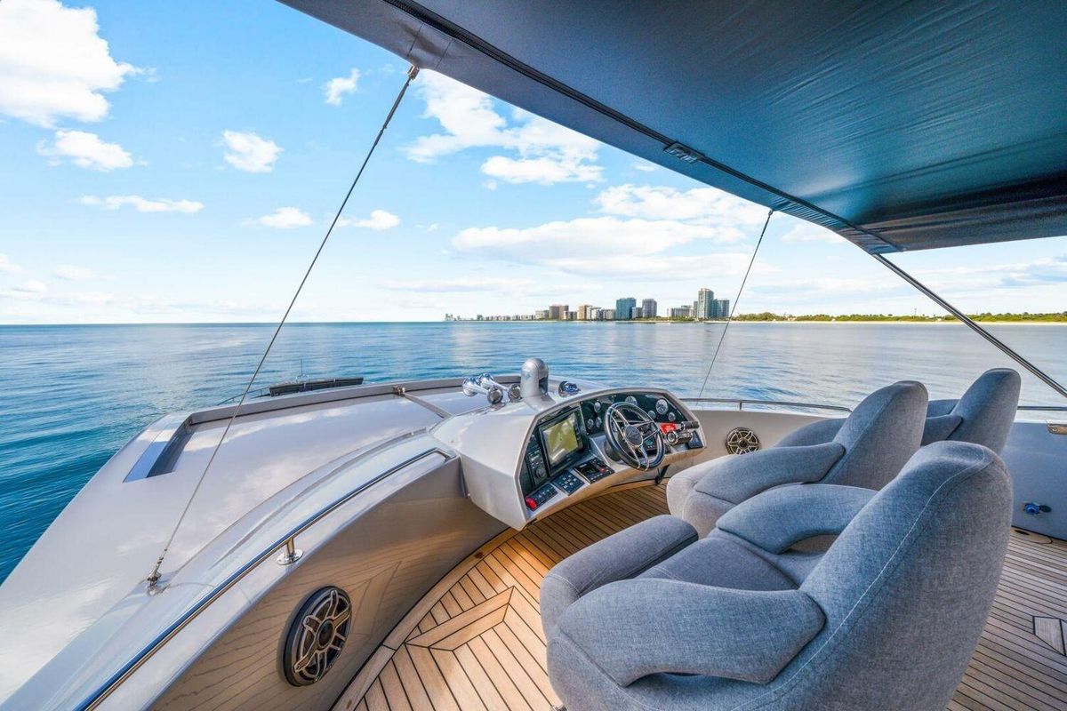 2010 Sunseeker 86 