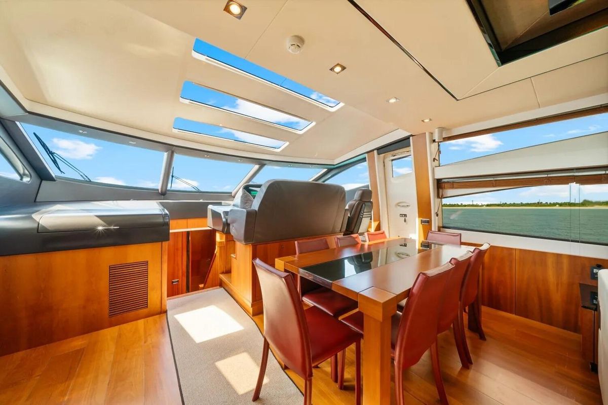 2010 Sunseeker 86 