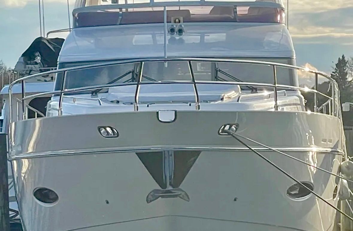 2012 Princess 72