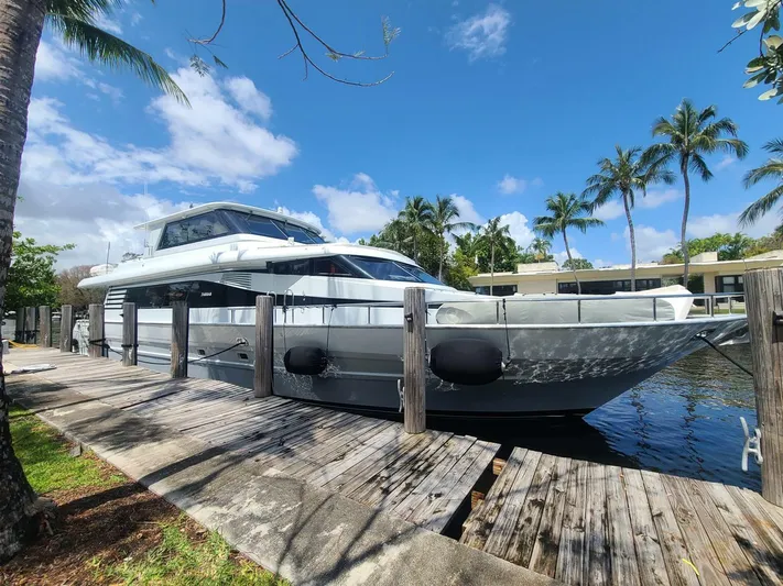 Painkiller Yacht Photos Pics 