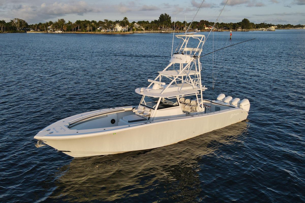 2019 Yellowfin 42 