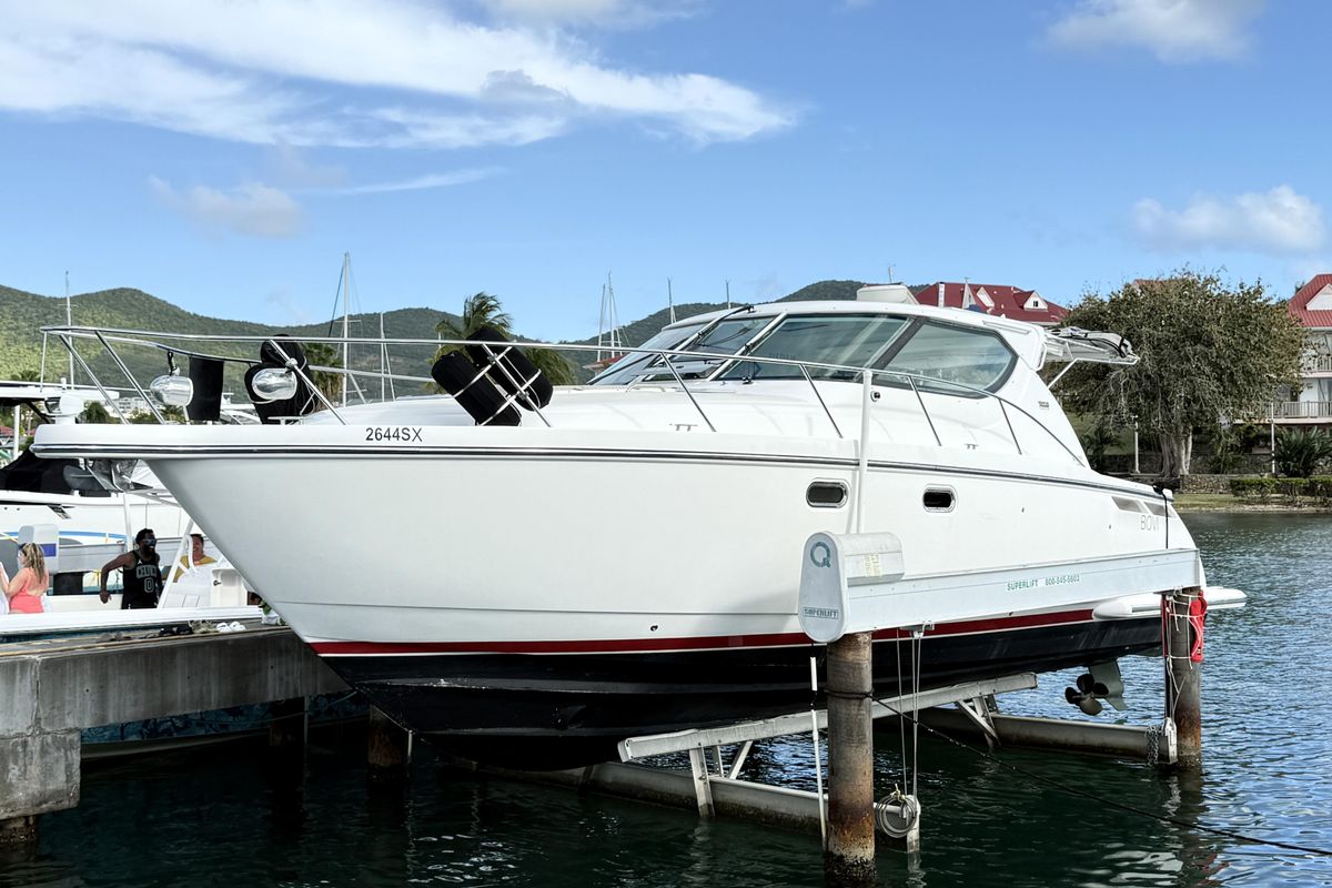 2006 Tiara Yachts 43 