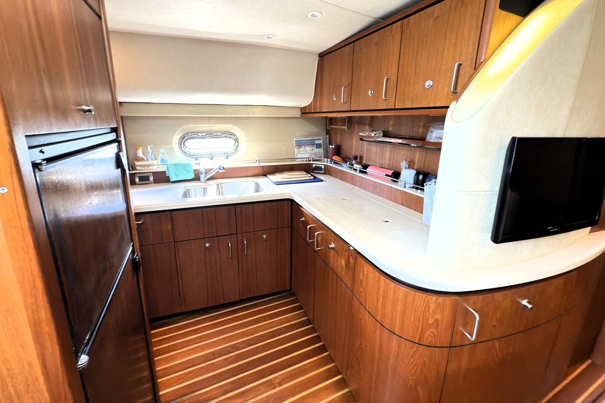 2006 Tiara Yachts 43 