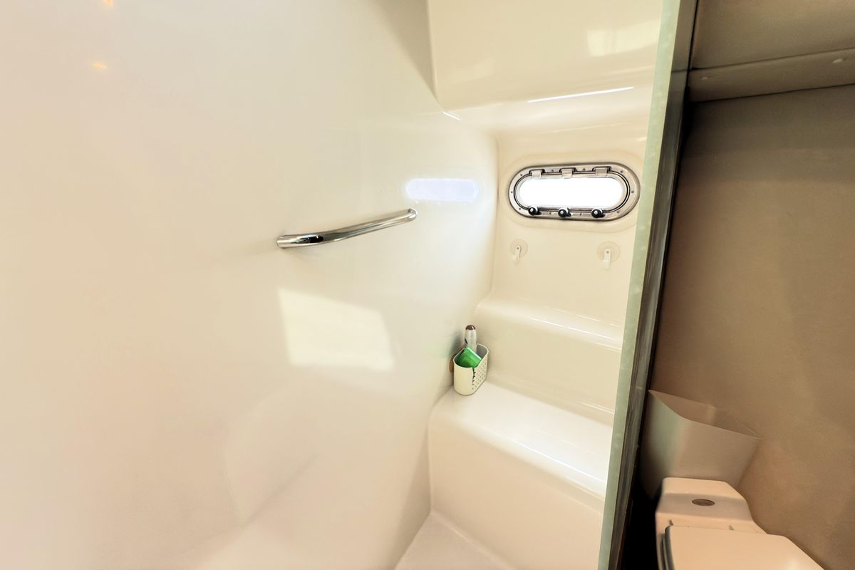 2006 Tiara Yachts 43 