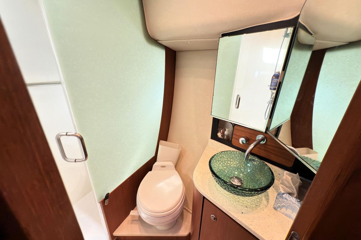 2006 Tiara Yachts 43 