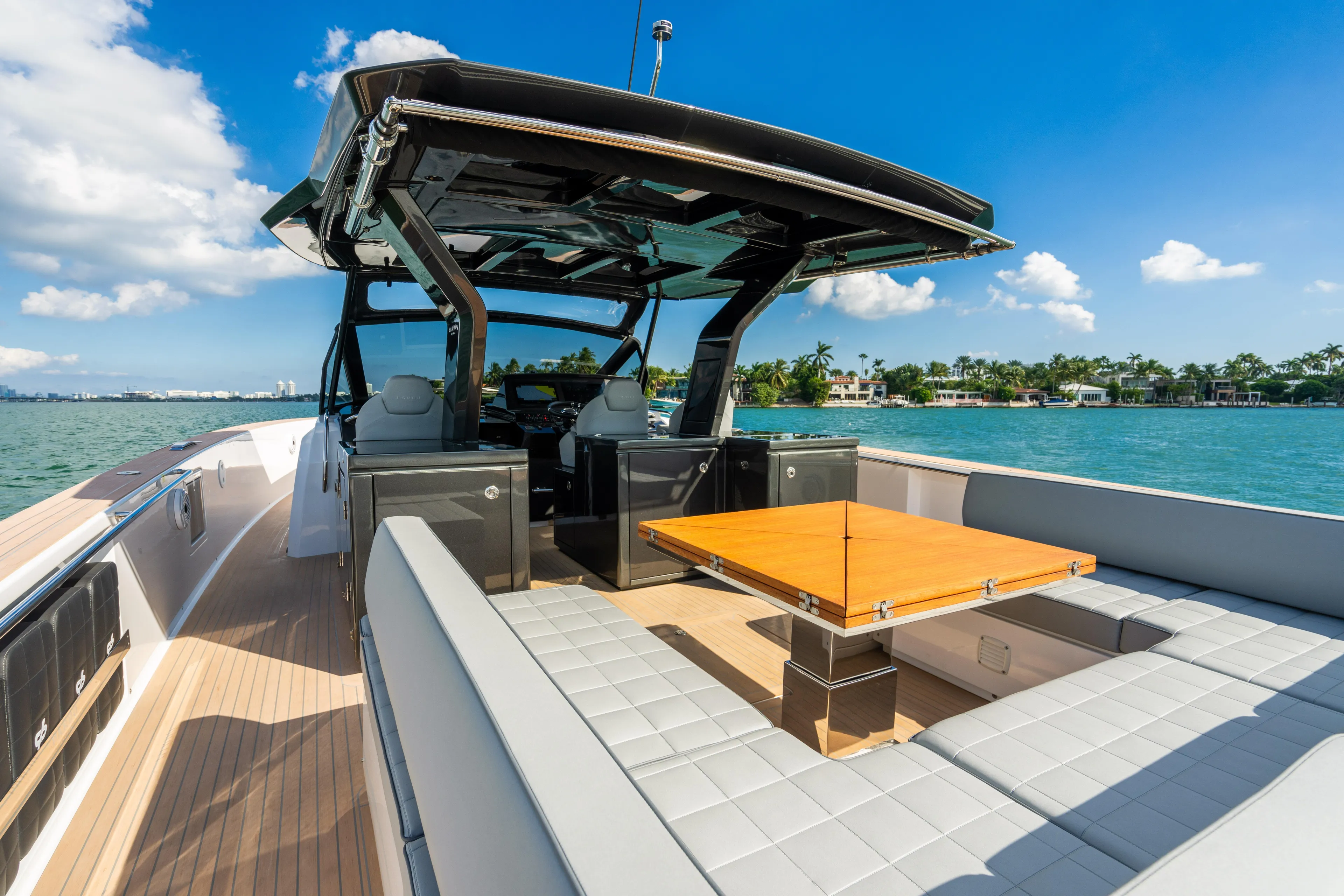 Sero Yacht Photos Pics 