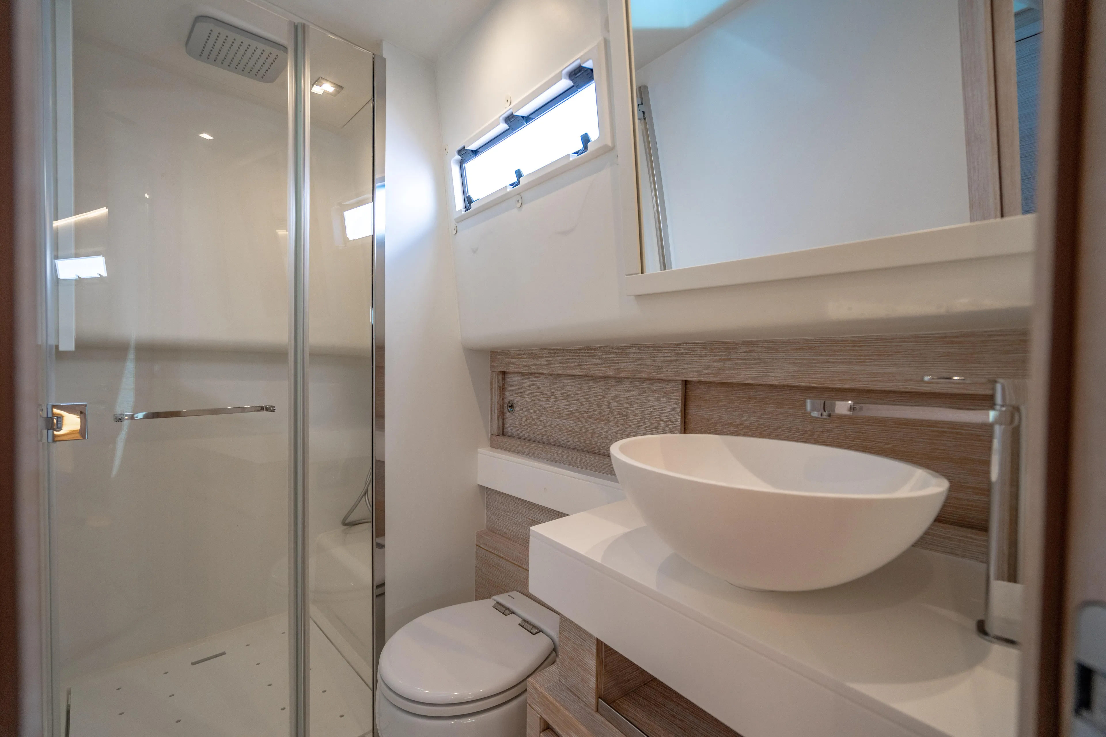 Sero Yacht Photos Pics 