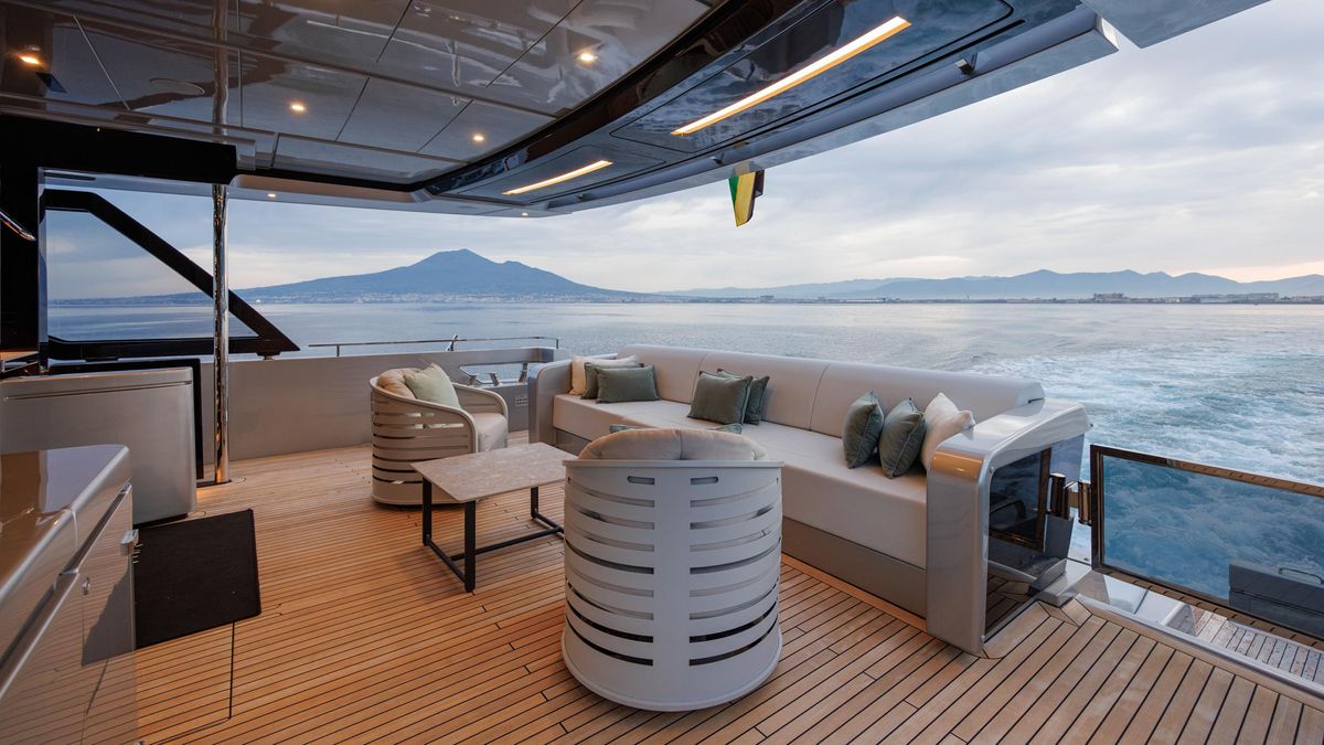 2023 Riva 99 