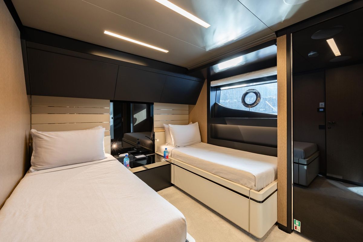 2023 Riva 99 