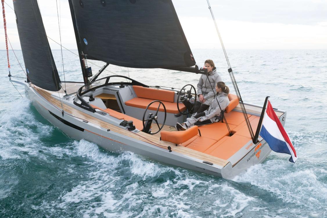 2026 Saffier SE 28 Leopard sailing on open water with two people onboard.