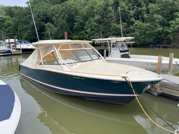 Grady-White Freedom 307