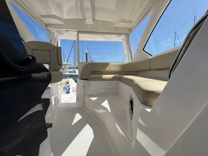 In Love Again Yacht Photos Pics 