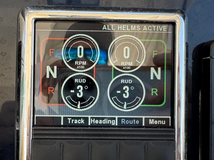 In Love Again Yacht Photos Pics 