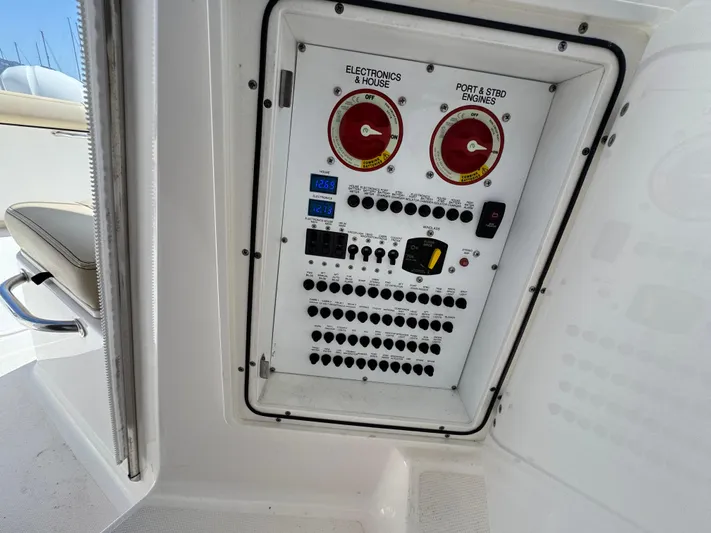 In Love Again Yacht Photos Pics 