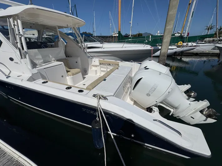 In Love Again Yacht Photos Pics 