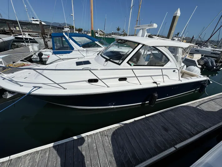 In Love Again Yacht Photos Pics 