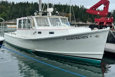 REPCO Buxton Downeast Hardtop Cruiser