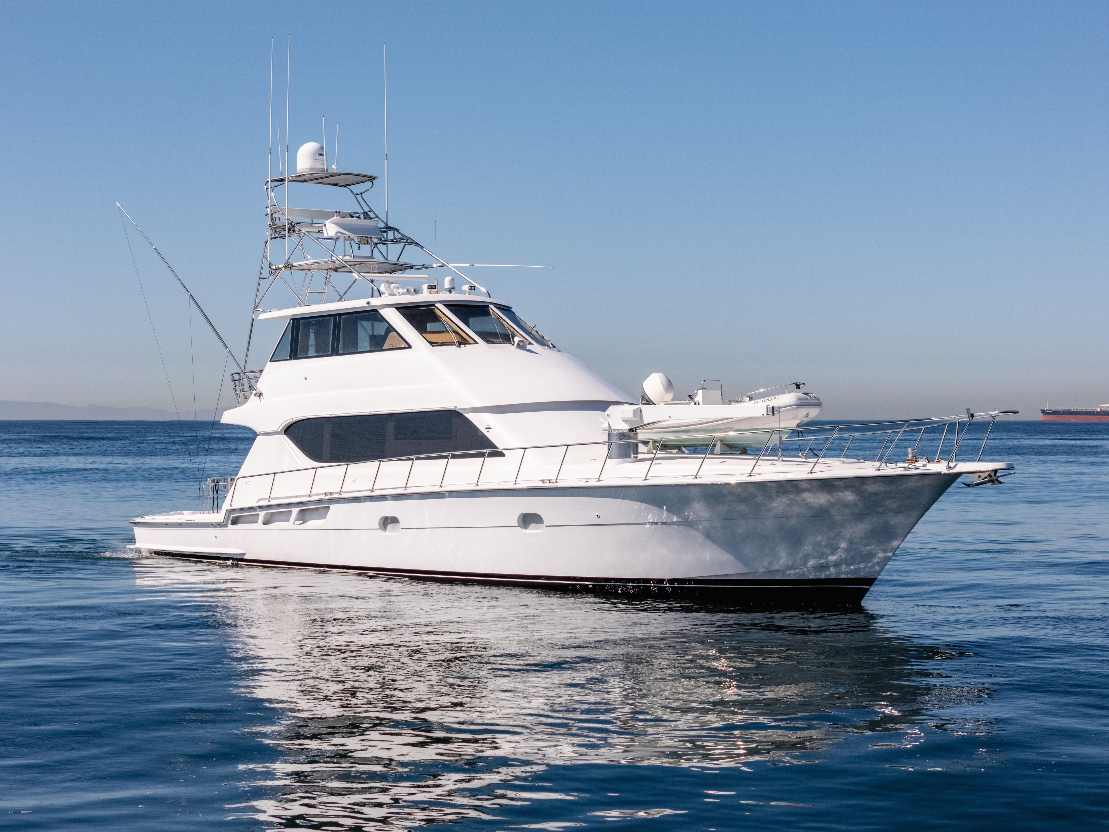 Hatteras 70 Convertible